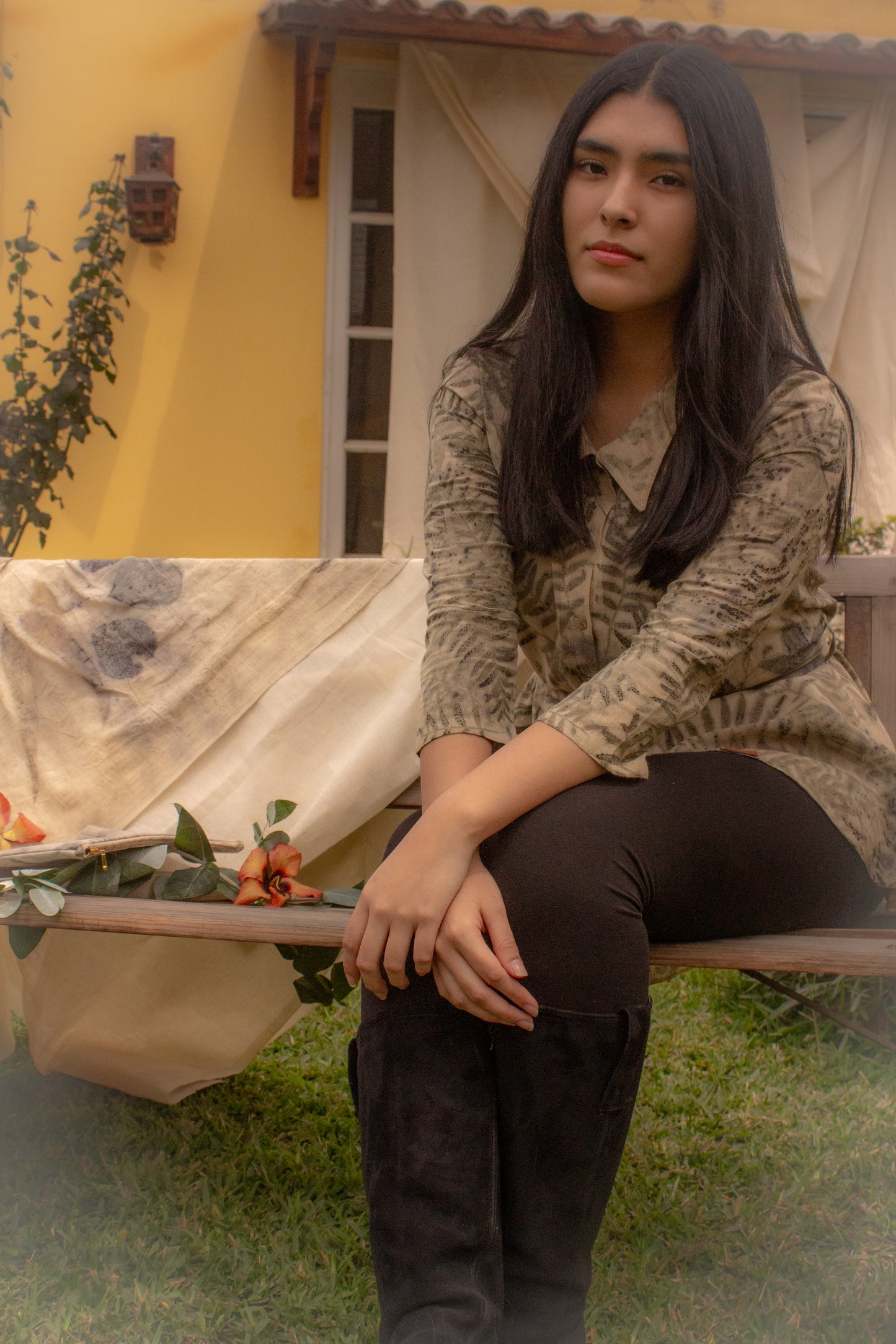 Reyna blouse with ecoprint tail with handmade organic plants